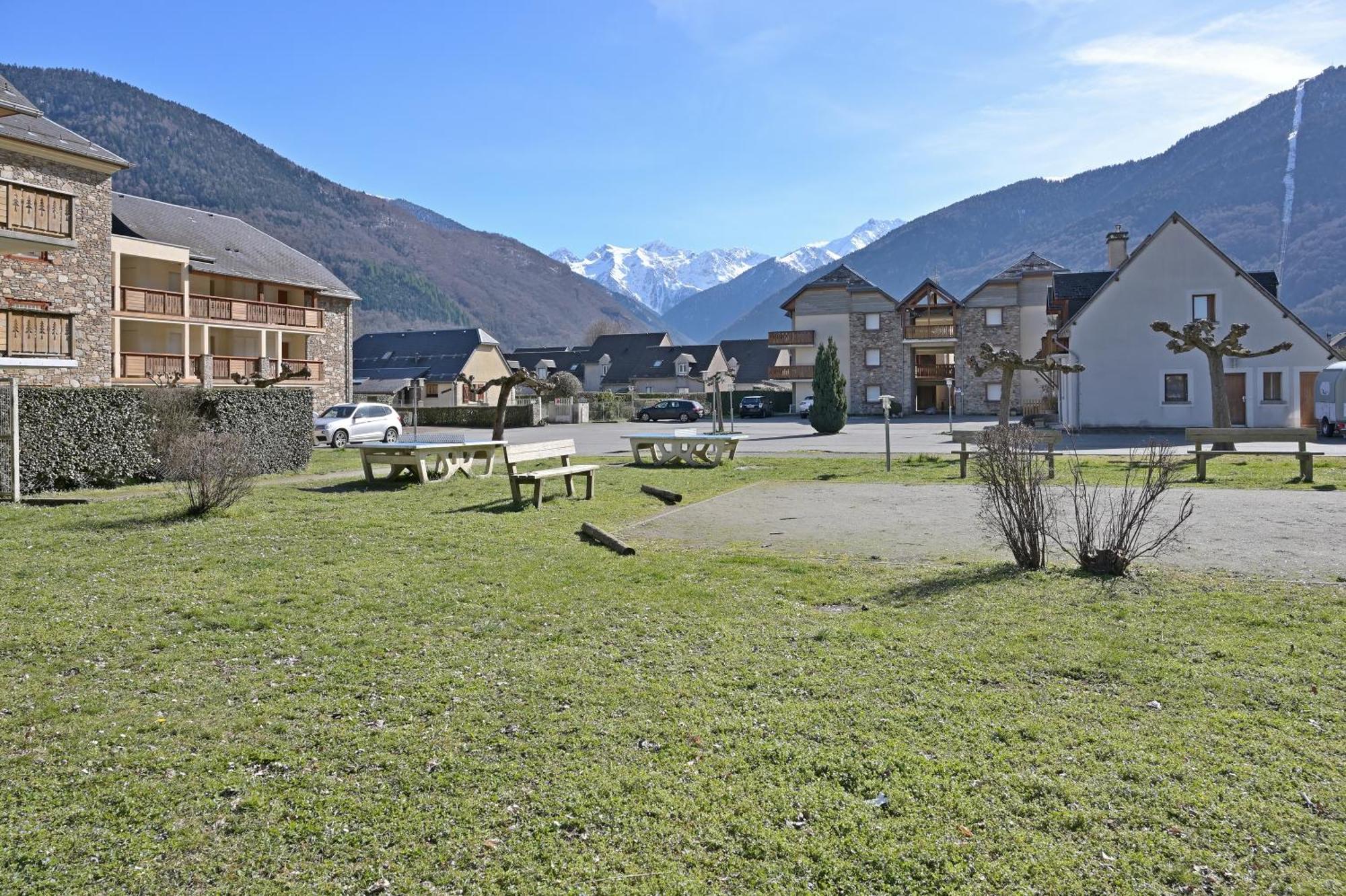 A 208 Pics D'Aran Apartment Bagneres-de-Luchon Luaran gambar